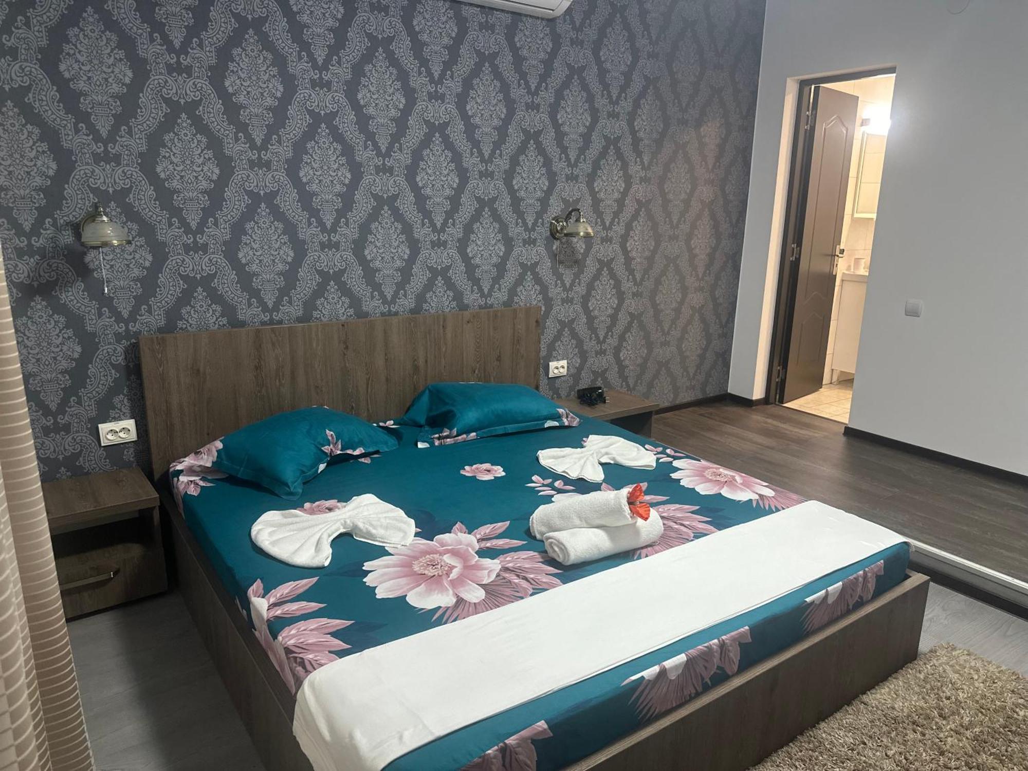 Casa Clau Hotel Orsova Kültér fotó