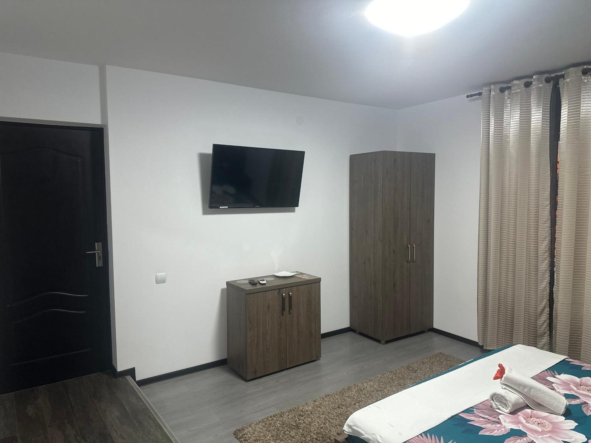 Casa Clau Hotel Orsova Kültér fotó