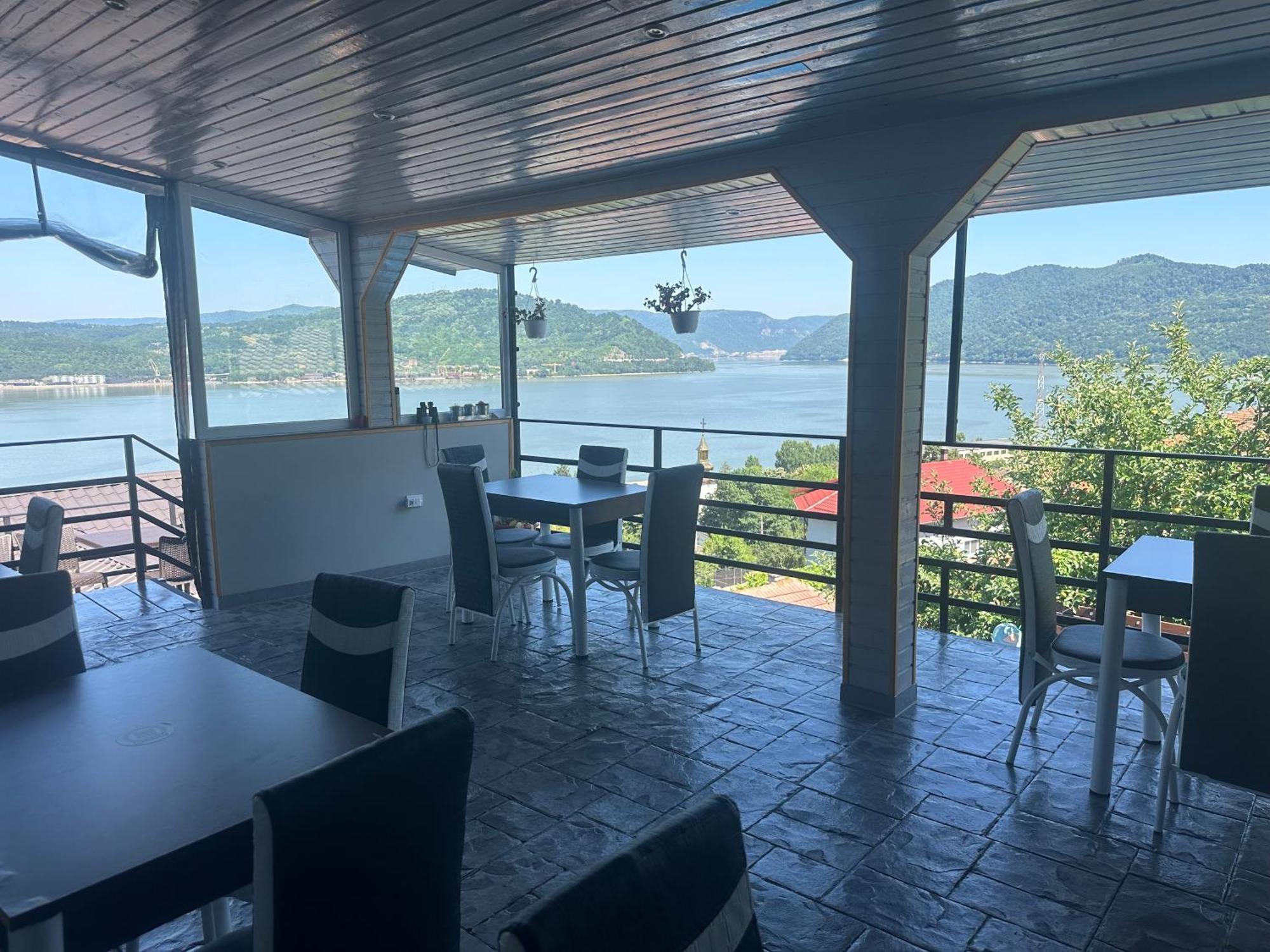Casa Clau Hotel Orsova Kültér fotó